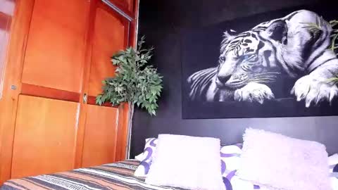 Anahi online show from 02/20/25, 02:51