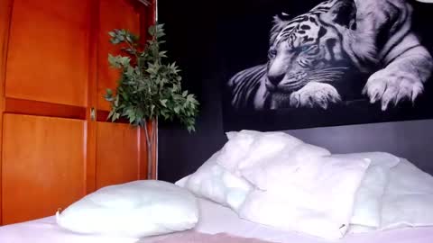 Anahi online show from 03/06/25, 03:02