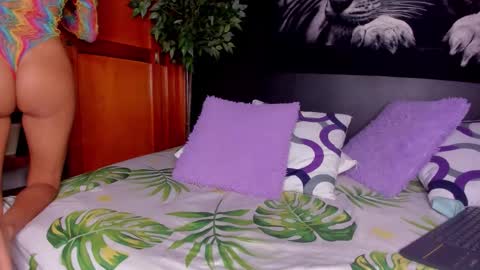 Anahi online show from 12/20/25, 03:30