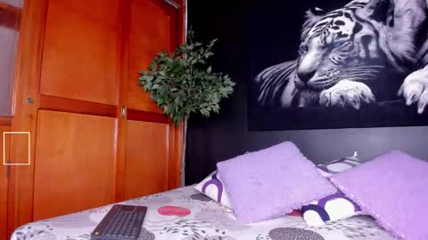 Anahi online show from 03/13/26, 03:24