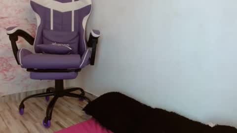 ANAH   online show from 09/26/25, 09:30