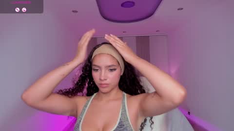 Anahi Curlie online show from 02/04/25, 06:46