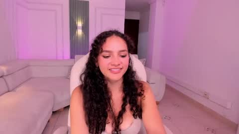 Anahi Curlie online show from 05/31/26, 06:09