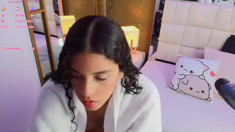 Anahi  online show from 03/06/25, 08:27