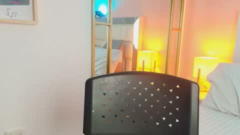 Anahi  online show from 01/07/26, 06:43