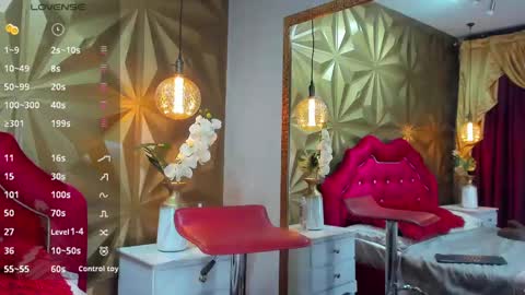 Snapshot of anahikoenig chatting on 02/03/25, 08:03 ANA online show from 02/03/25, 08:03