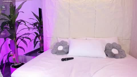 Anahin online show from 02/24/26, 12:14