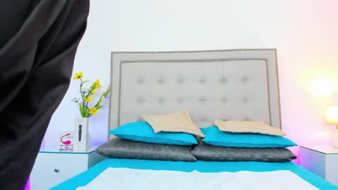 Snapshot of anahirivera chatting on 01/17/25, 11:59 Anahi Rivera online show from 01/17/25, 11:59