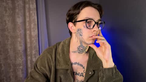 Snapshot of anahori_simon chatting on 01/18/25, 07:04 simon online show from 01/18/25, 07:04