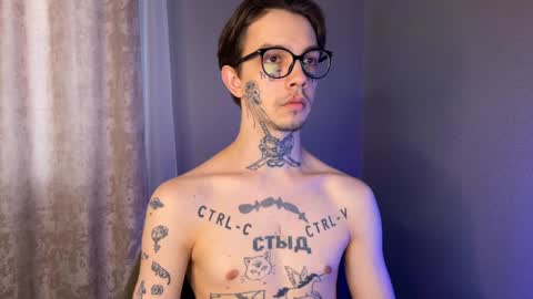 Snapshot of anahori_simon chatting on 01/27/25, 09:34 simon online show from 01/27/25, 09:34