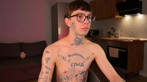 Snapshot of anahori_simon chatting on 10/11/25, 09:24 simon online show from 10/11/25, 09:24