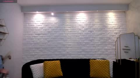 Snapshot of anaisnin1 chatting on 09/09/25, 02:33 Anais Nin online show from 09/09/25, 02:33