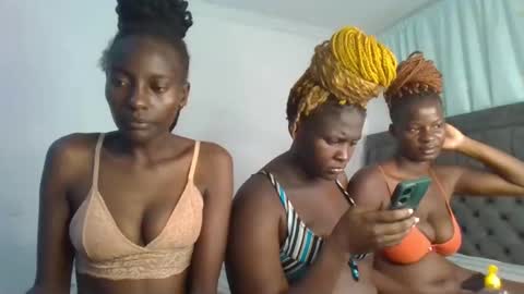 Analeia online show from 01/22/25, 01:53