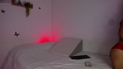 Ana online show from 12/10/24, 02:17