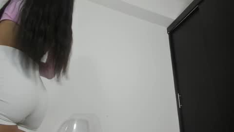 Ana online show from 03/06/26, 04:03