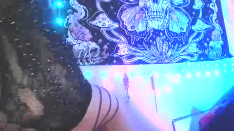 AnaLove online show from 04/03/26, 10:19