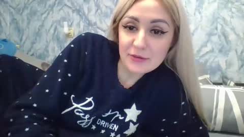 Snapshot of analqueen2024 chatting on 02/17/25, 04:26 analqueen2024 online show from 02/17/25, 04:26