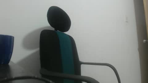 Snapshot of analy_hot chatting on 03/01/26, 11:34 analy_hot online show from 03/01/26, 11:34