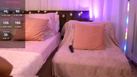 Anna online show from 02/11/25, 07:23