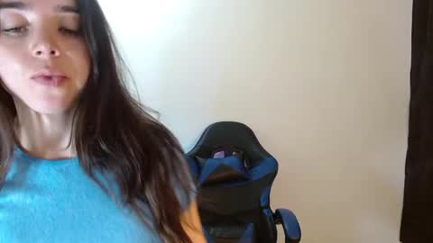 ana 3 online show from 03/11/25, 10:31