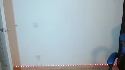 ana 3 online show from 09/18/25, 01:18