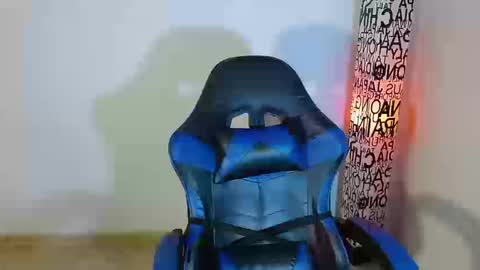 ana 3 online show from 03/19/26, 01:09