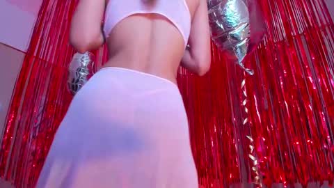 Ana online show from 02/15/25, 07:39