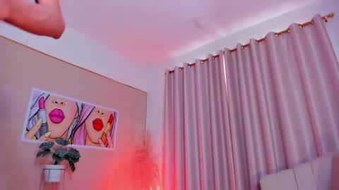 Ana online show from 02/25/25, 07:58