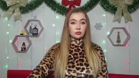 anastacyyellig online show from 01/11/25, 06:24