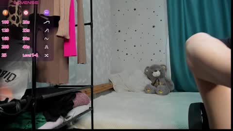 anna online show from 02/14/25, 04:58