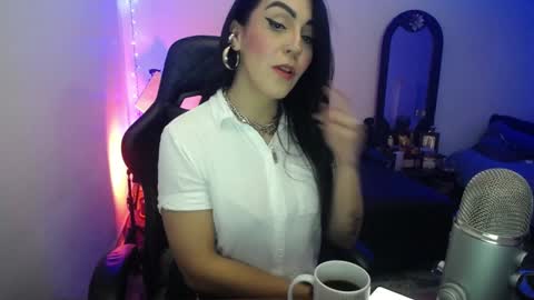 Jennyfer.... but u can say me Anastasia online show from 01/30/25, 05:41