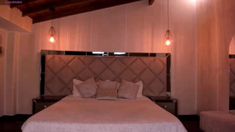 Snapshot of anastasiaboiko chatting on 11/05/25, 10:48 A N A S T A S I A online show from 11/05/25, 10:48