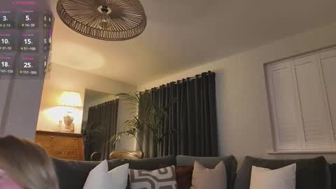 Snapshot of anastasiapocky chatting on 11/29/25, 08:56 Anastasia online show from 11/29/25, 08:56