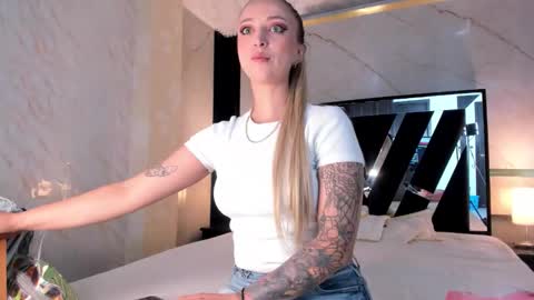 Anastasia online show from 03/21/26, 12:43