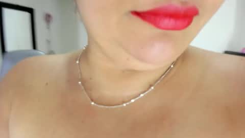 Ana online show from 11/23/25, 01:16