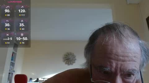 mario online show from 11/18/25, 01:37