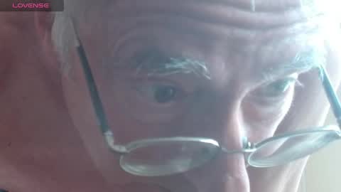 mario online show from 04/19/26, 12:37