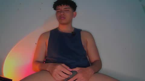 Andres online show from 03/25/26, 05:13