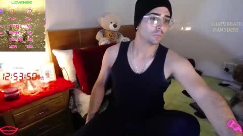 Snapshot of andders_ chatting on 01/17/26, 05:49 Anders online show from 01/17/26, 05:49