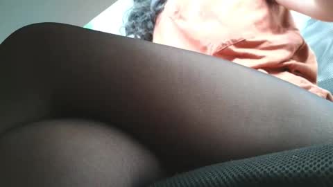   online show from 12/02/25, 11:59