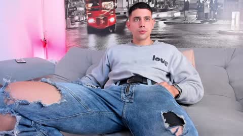 Snapshot of ander_perez chatting on 12/20/24, 04:14 ANDER online show from 12/20/24, 04:14