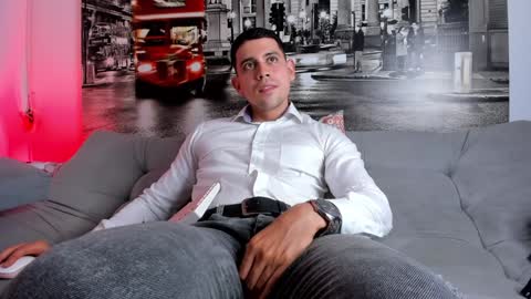 Snapshot of ander_perez chatting on 12/27/24, 04:26 ANDER online show from 12/27/24, 04:26