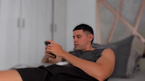 Snapshot of ander_perez chatting on 09/14/25, 06:29 ANDER online show from 09/14/25, 06:29