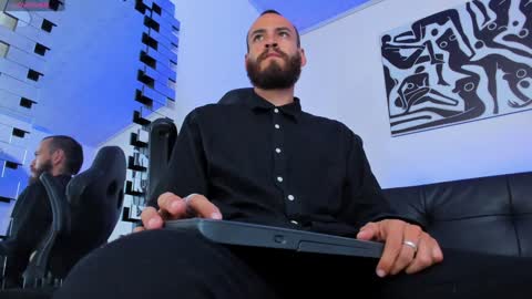 Andrs   -                   online show from 01/16/25, 10:12