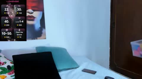 Andrea online show from 12/04/25, 11:30