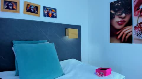 Andrea online show from 03/13/26, 12:34