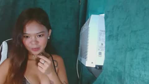 andiaprecious_ online show from 04/08/26, 05:29