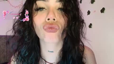 Andra de la Rosse online show from 06/06/26, 08:08