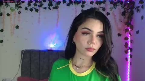 Andra de la Rosse online show from 06/14/26, 02:20