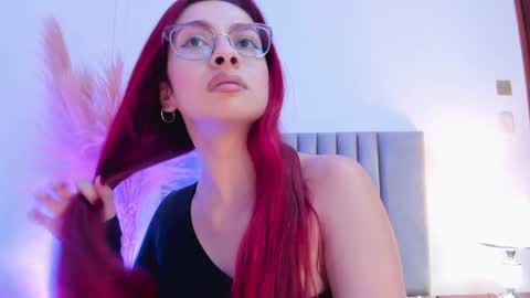 Andra Cyrus online show from 02/03/25, 11:42